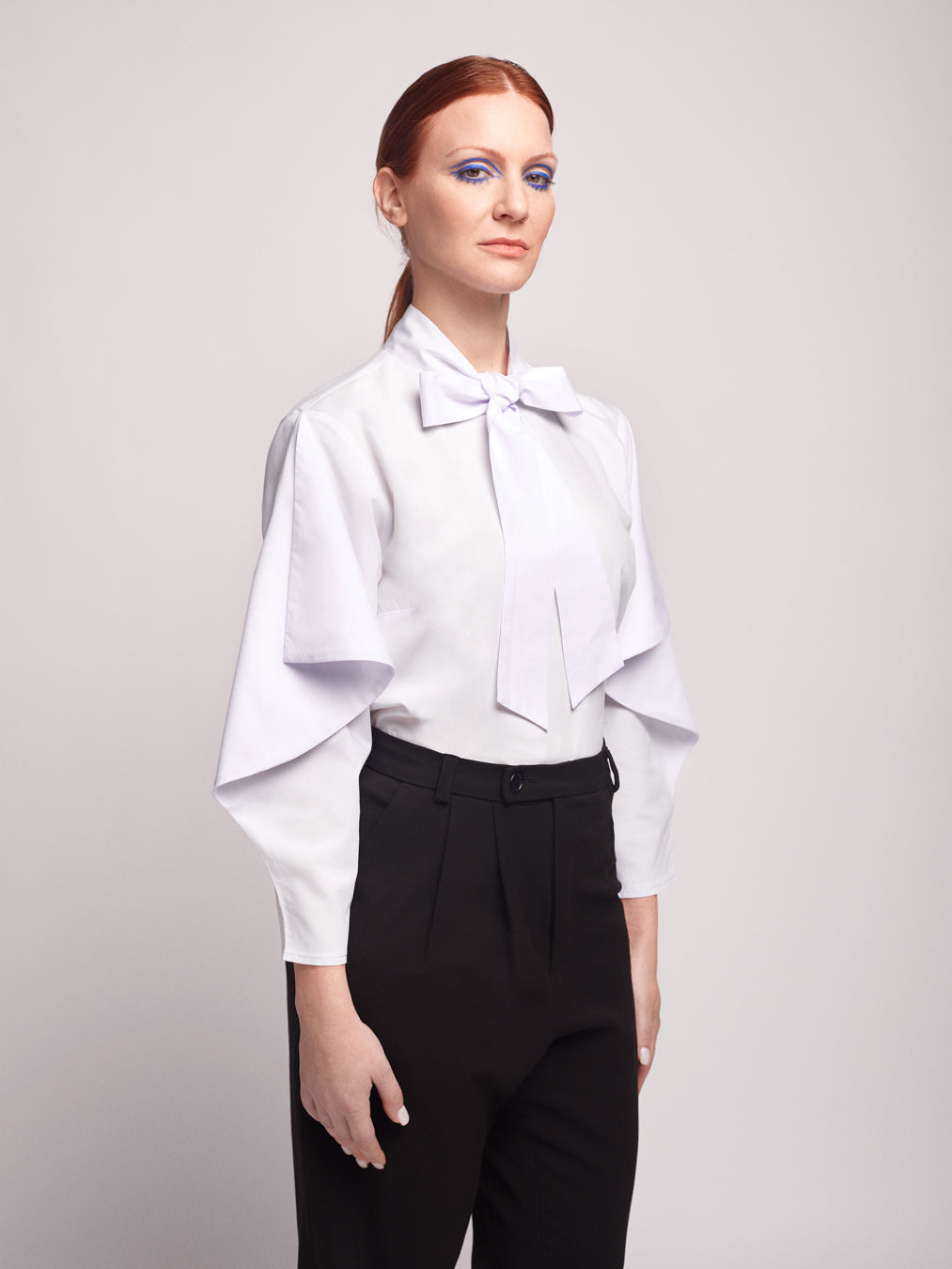 White Wing Shirt With Bow
