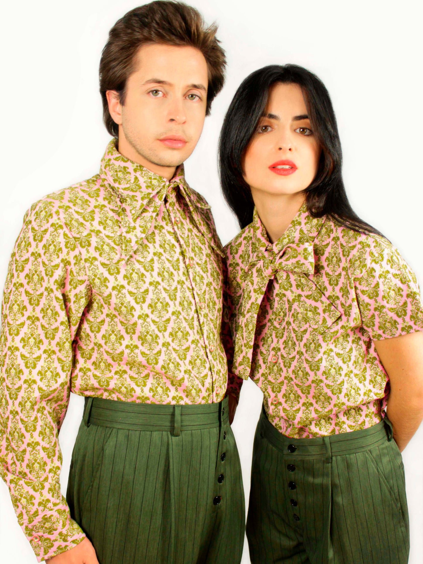 Smart Shirt Pink and Green With Three Collars Long Sleeve Unisex